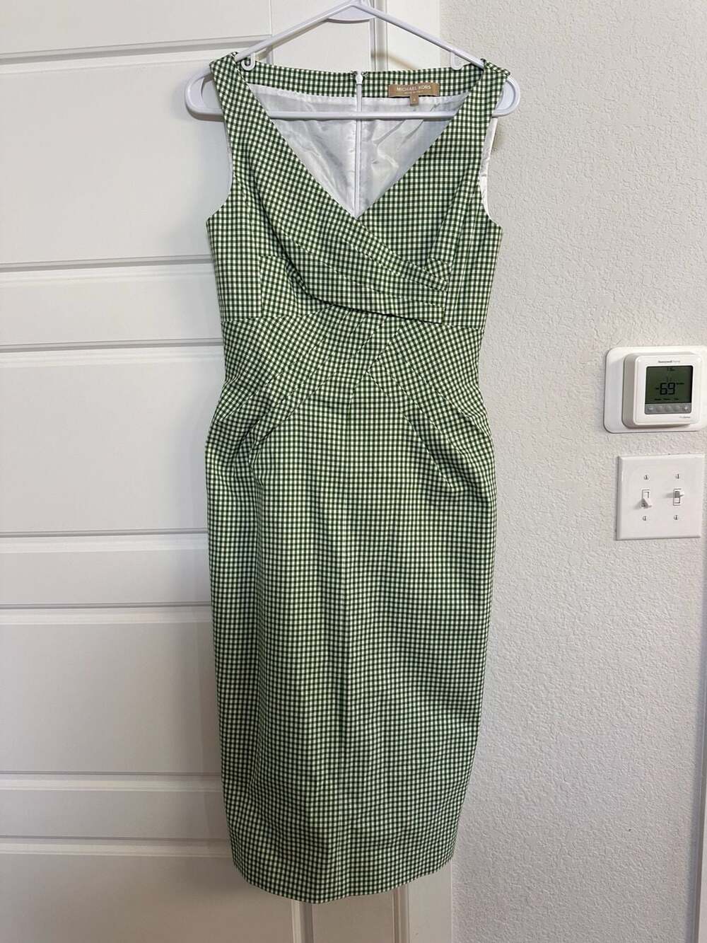 Michael Kors Collection Green Gingham Sleeveless Sheath Dress Size 4